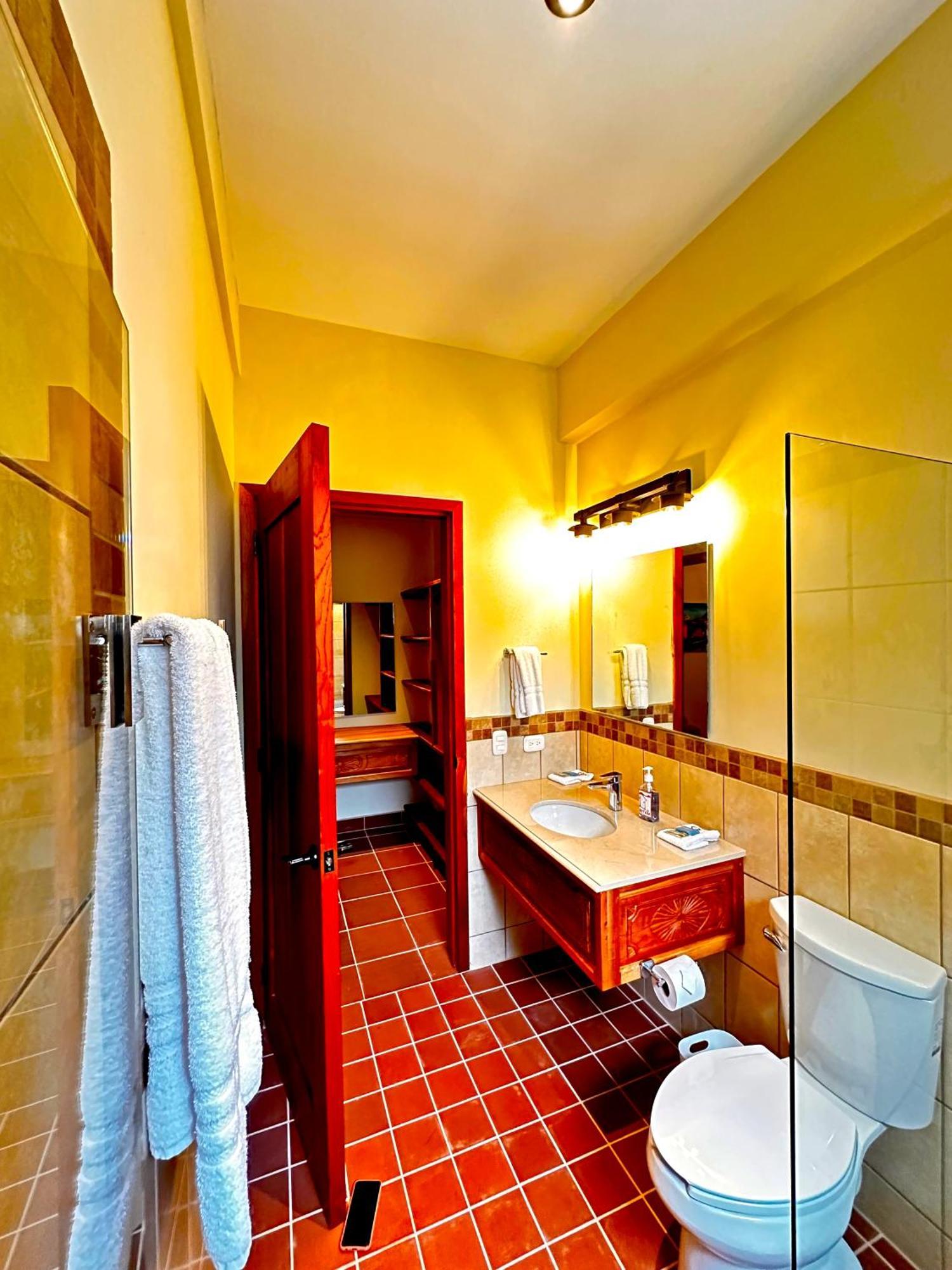Hotel Jotam Panajachel Dış mekan fotoğraf