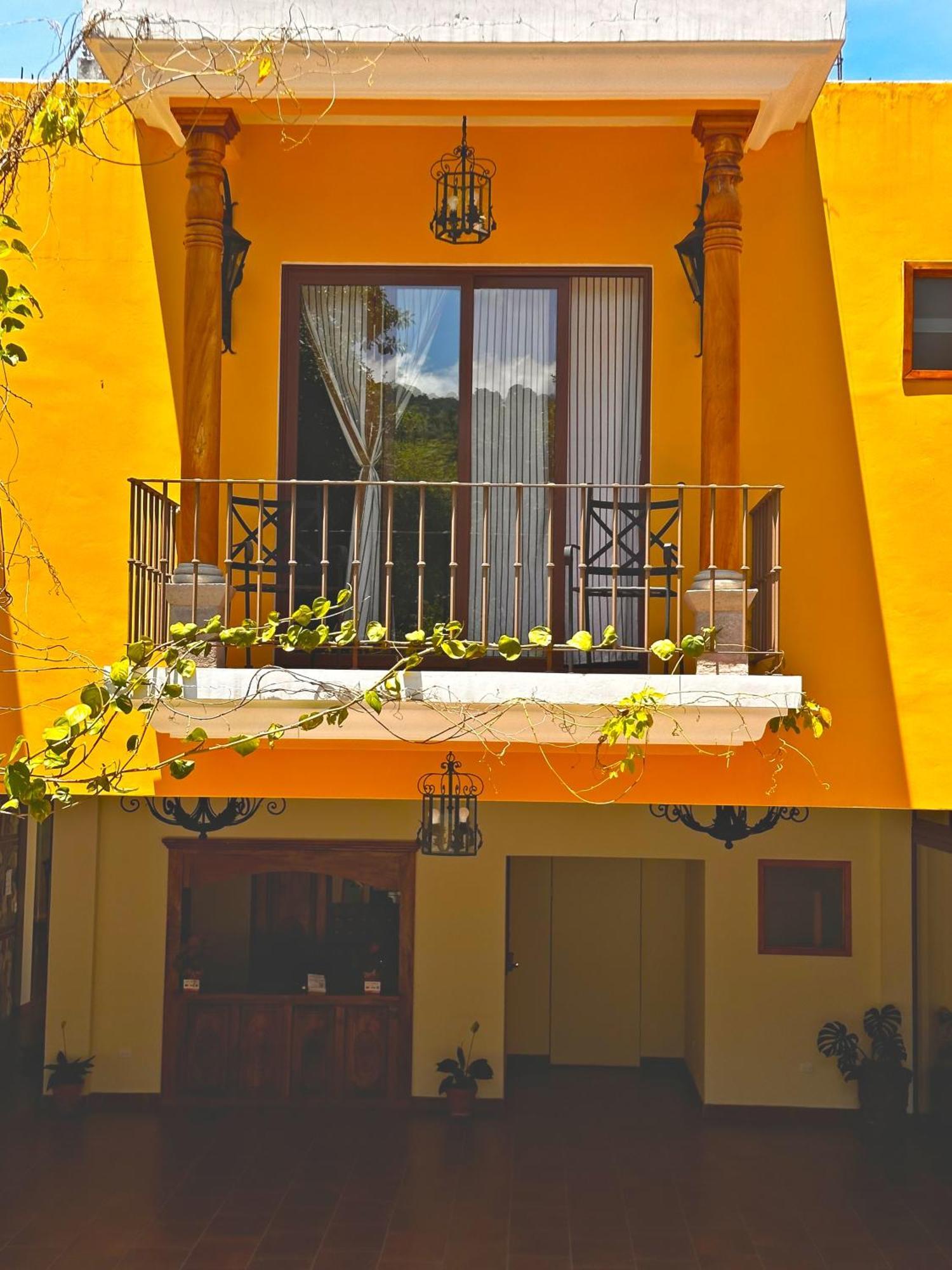 Hotel Jotam Panajachel Dış mekan fotoğraf