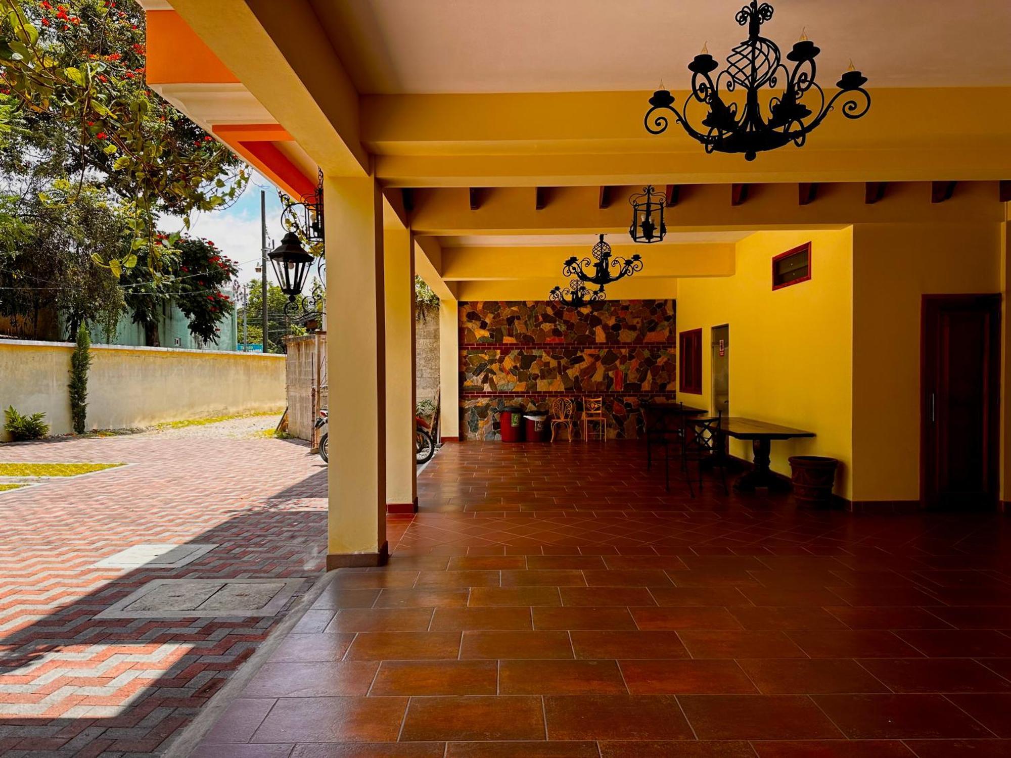 Hotel Jotam Panajachel Dış mekan fotoğraf