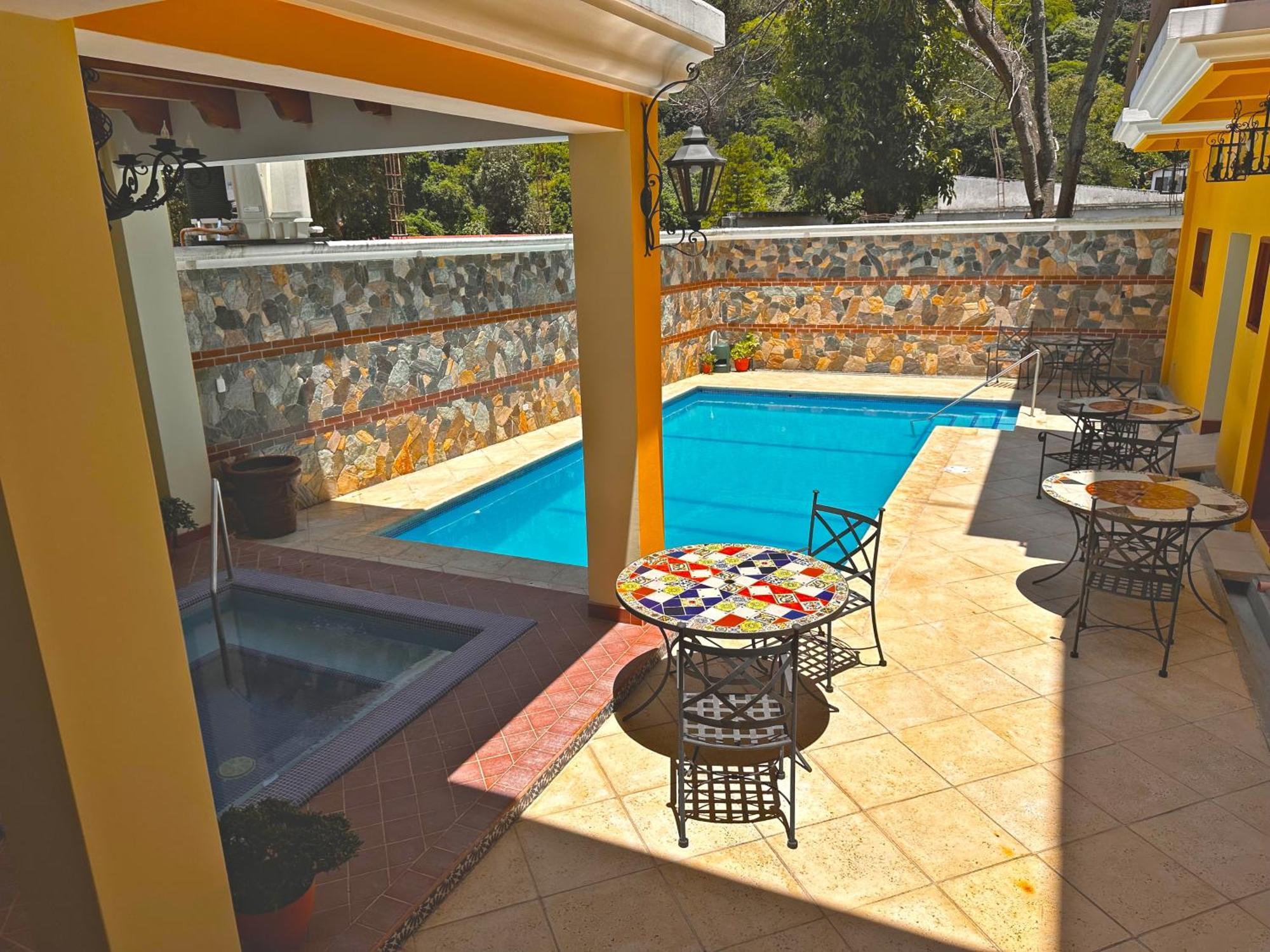 Hotel Jotam Panajachel Dış mekan fotoğraf